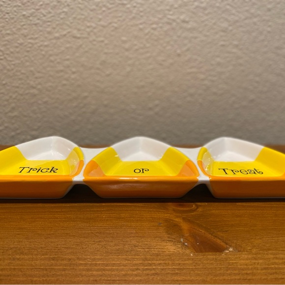 Candy Corn Platter, Trick Or Treat Halloween 3 Section Platter, Candy Corn Decor - Picture 11 of 13